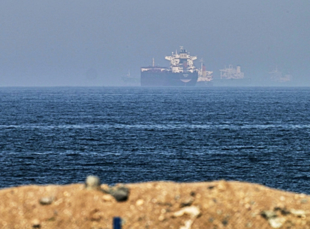 409766_strait-of-hormuz_f.webp
