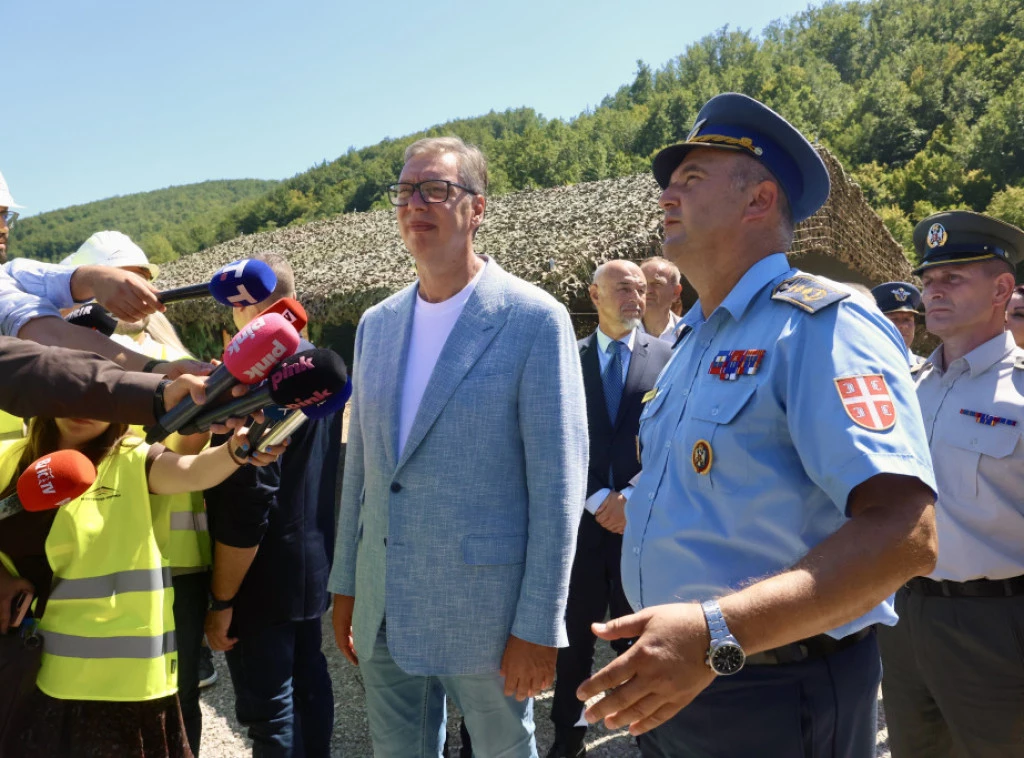 412845_vucic-priboj-kasarna_f.webp