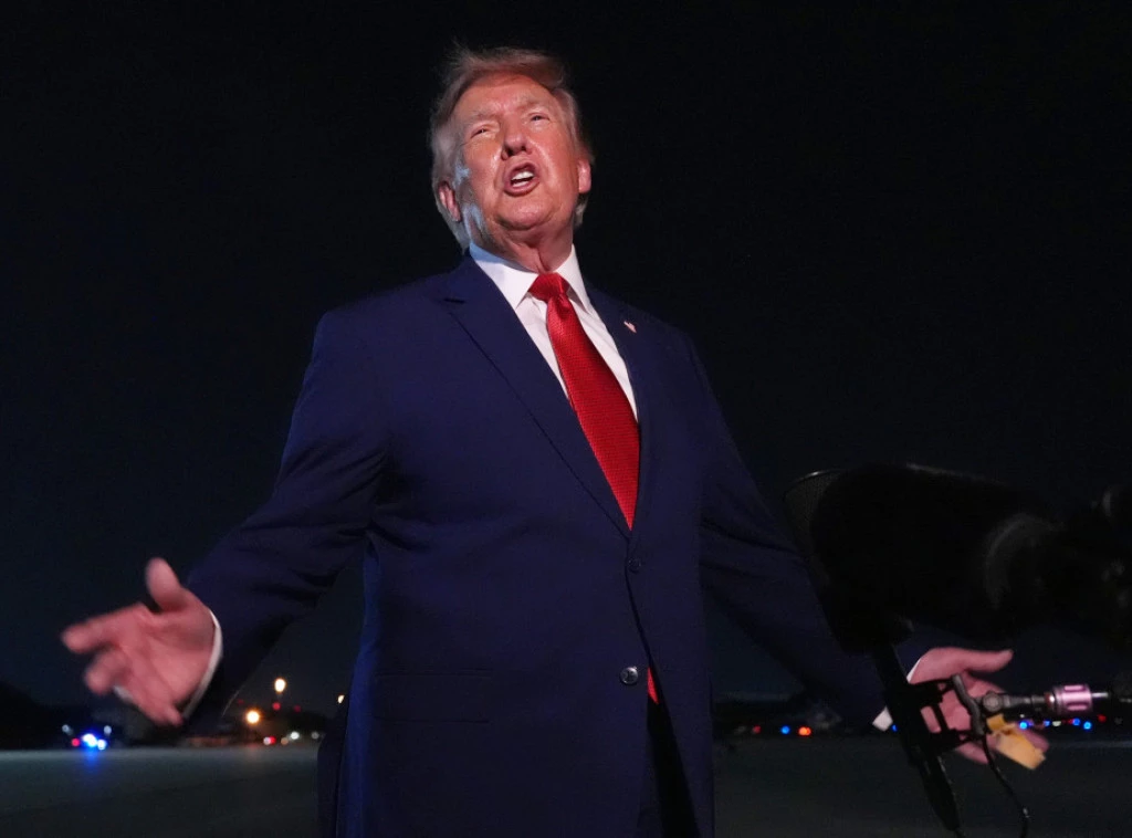 413127_trump_f.webp