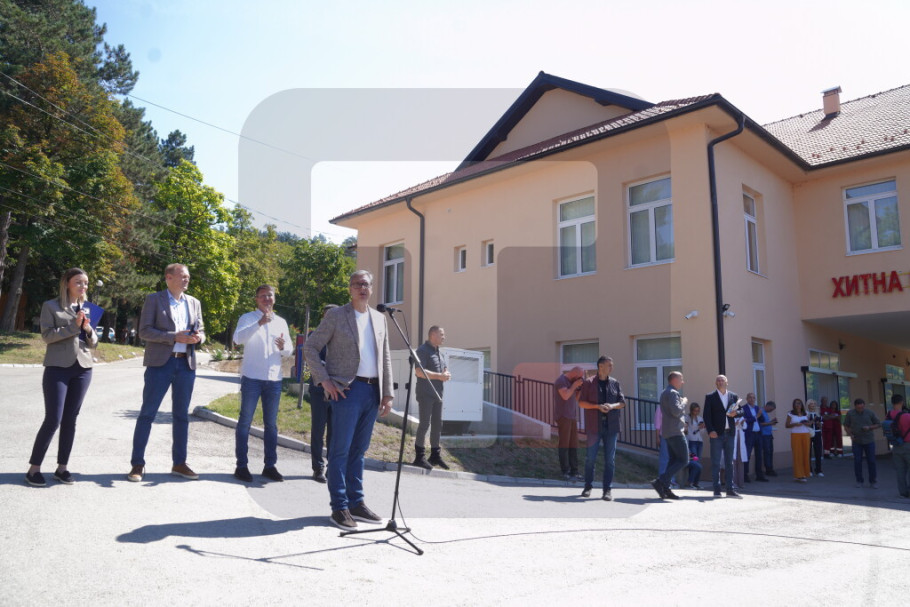 414976_kursumlija-domzdravlja-vucic_iff.jpg